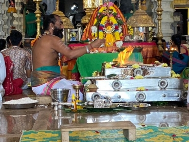 Malaysia Hindu Maamandram, Penang, organized a special Kalvi Yaagam at the Balathandayuthapaani Hilltop Temple 10