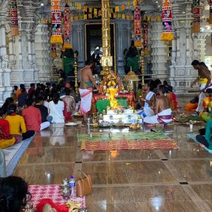 Malaysia Hindu Maamandram, Penang, organized a special Kalvi Yaagam at the Balathandayuthapaani Hilltop Temple 13