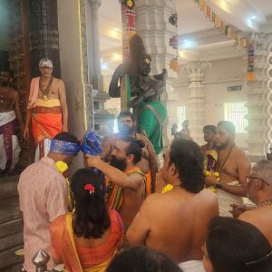 Malaysia Hindu Maamandram, Penang, organized a special Kalvi Yaagam at the Balathandayuthapaani Hilltop Temple 4
