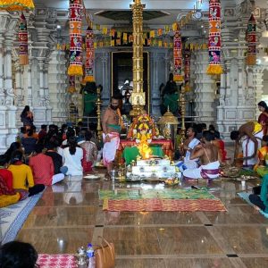 Malaysia Hindu Maamandram, Penang, organized a special Kalvi Yaagam at the Balathandayuthapaani Hilltop Temple 9