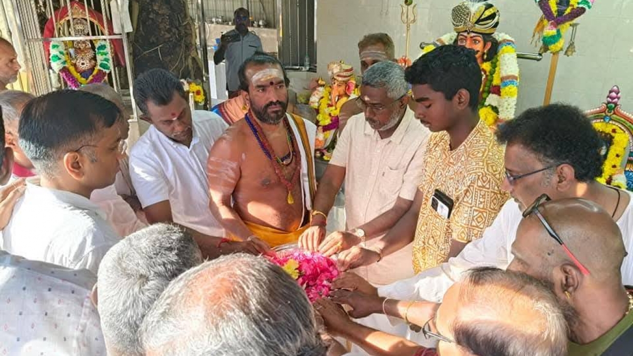 prayer at Muniswarar Temple and Ganesha Temple 4