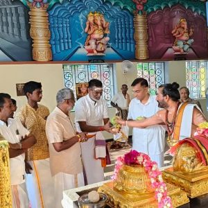 prayer at Muniswarar Temple and Ganesha Temple 6