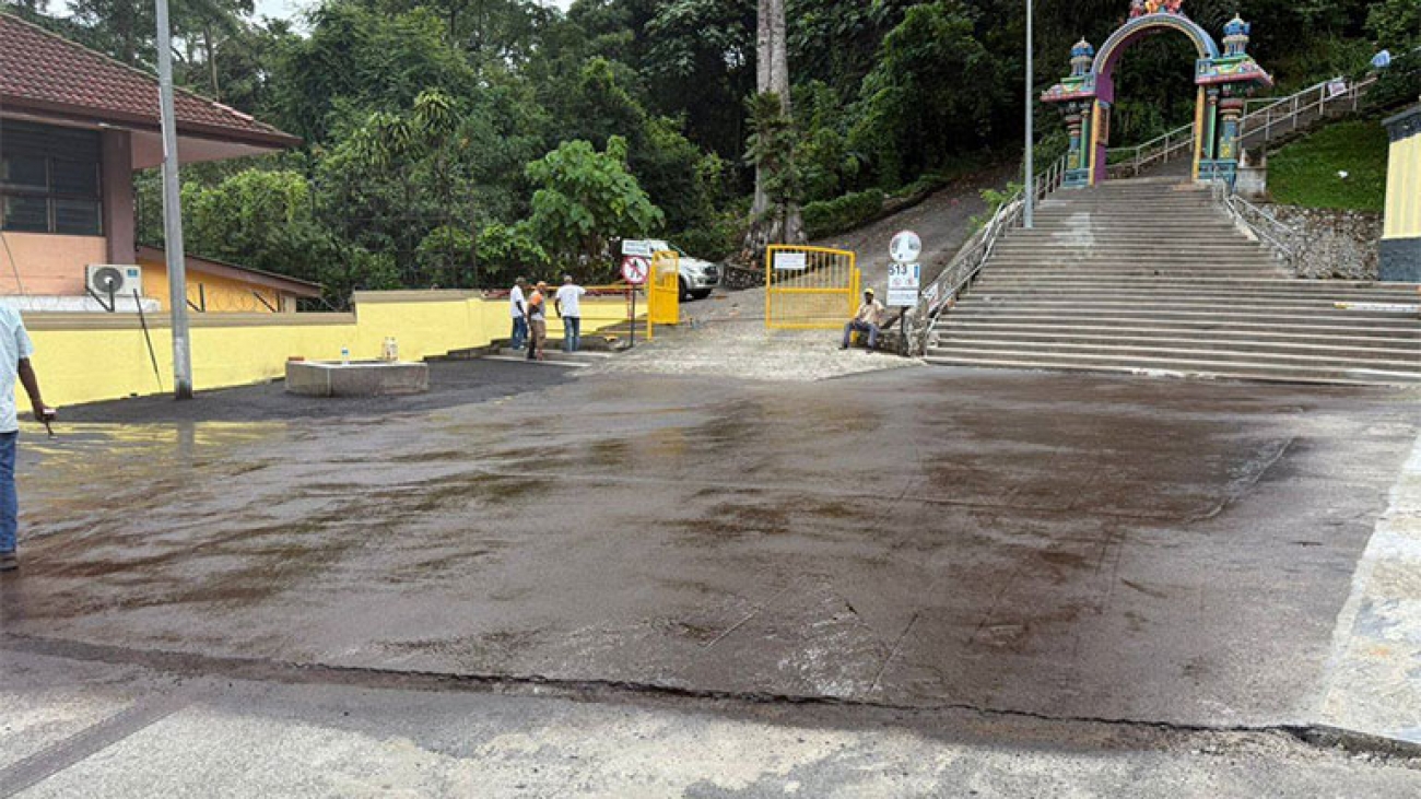 Resurfacing Works at Thanneermalai Shree Balathandayuthapani Devasthanam