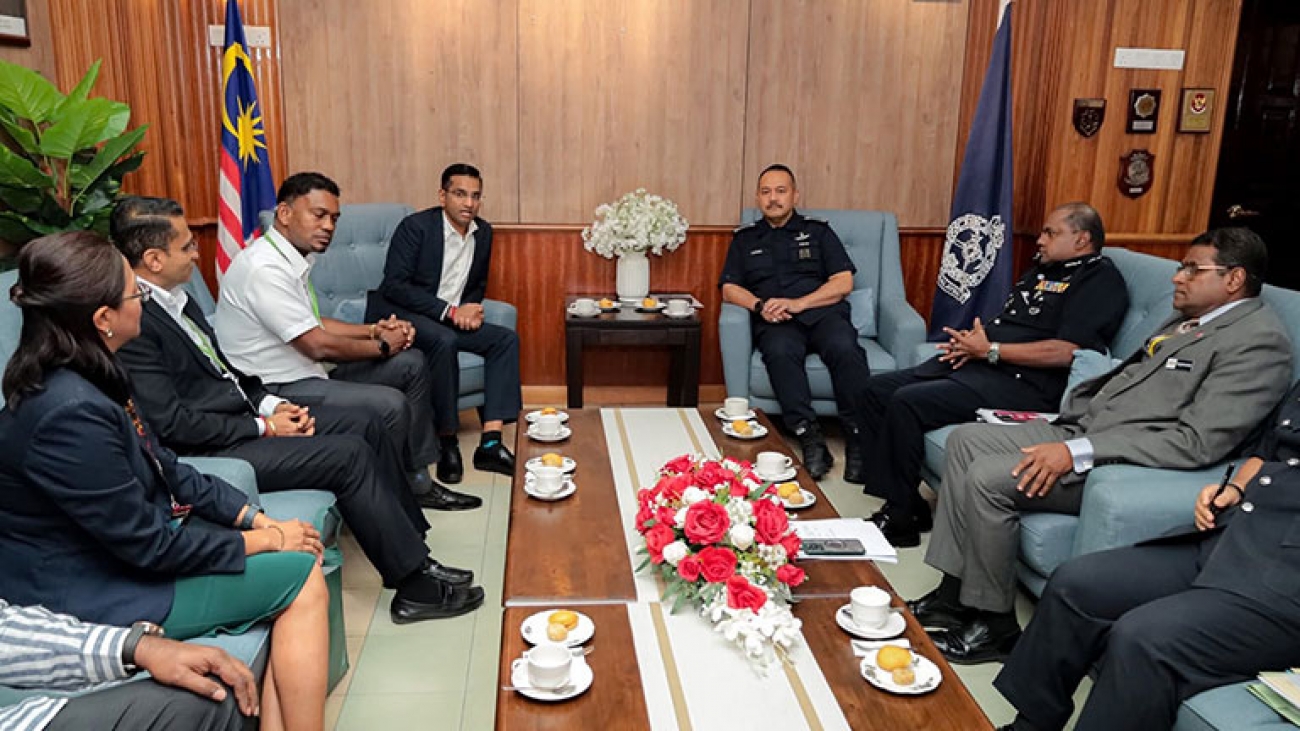 Courtesy Visit by PHEB to Penang Chief Police Officer