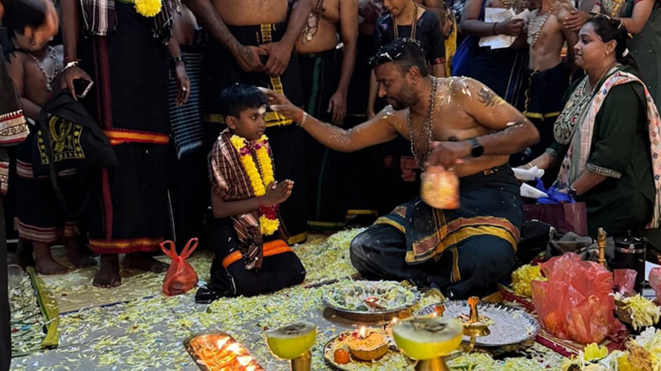 Padi Poojai at Arulmigu Sree Veerapathra Maha Kaliamman Temple