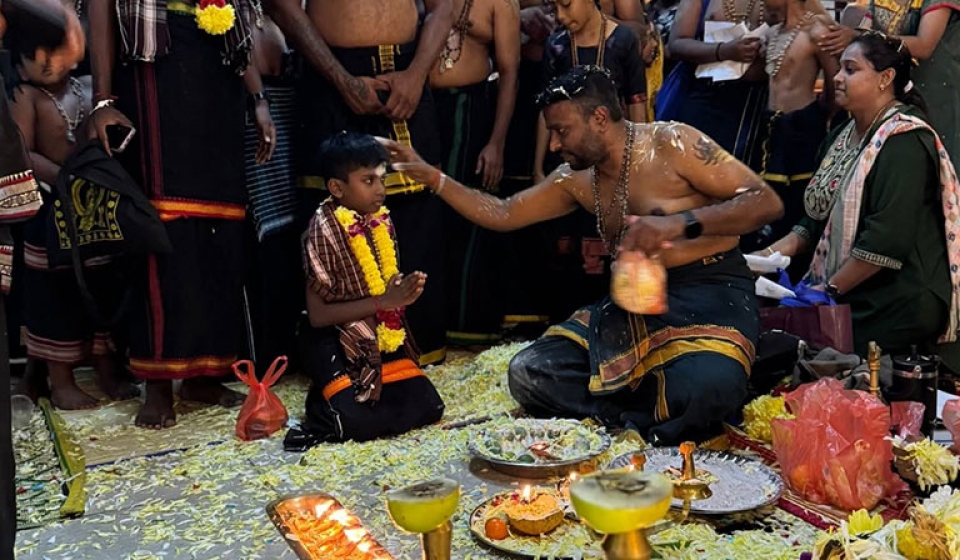 Padi Poojai at Arulmigu Sree Veerapathra Maha Kaliamman Temple