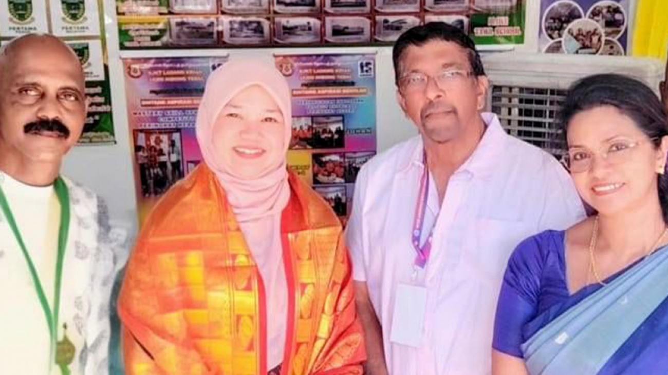 Welcome YB Fadhlina Sidek, Minister of Education, to Arulmigu Balathandayuthapani Alayam