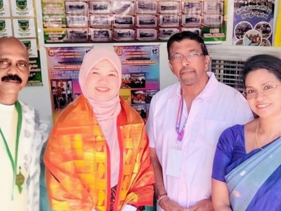 Welcome YB Fadhlina Sidek, Minister of Education, to Arulmigu Balathandayuthapani Alayam